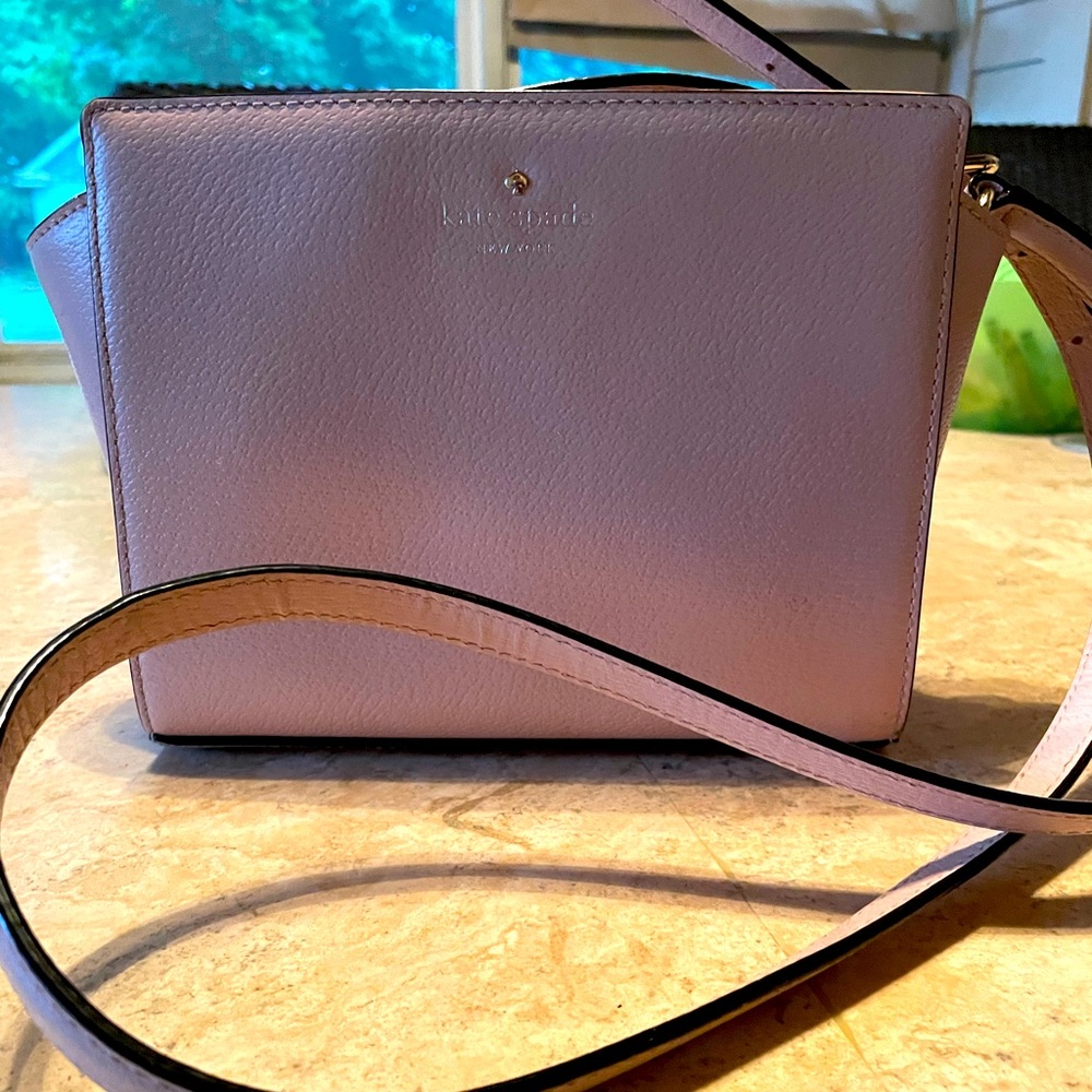 Gently used Kate Spade ♠️ Grand Street Hayden Crossbody